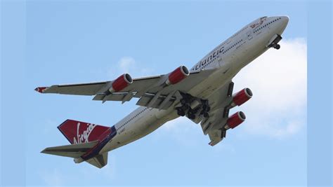 american airlines 777 speed of sound|Jet stream powers flights to 800 mph — but not the sound barrier.